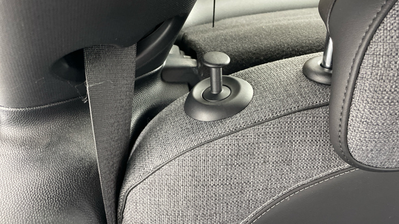 MINI Hatchback 135kW Cooper S Level 2 33kWh 3dr Auto Electric Hatchback